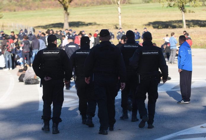policija hr migranti
