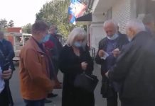 Pola estrade na sahrani Bore Drljače