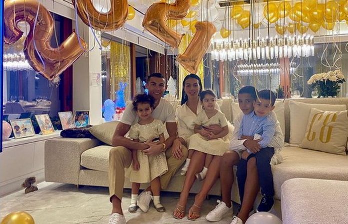 ronaldo family