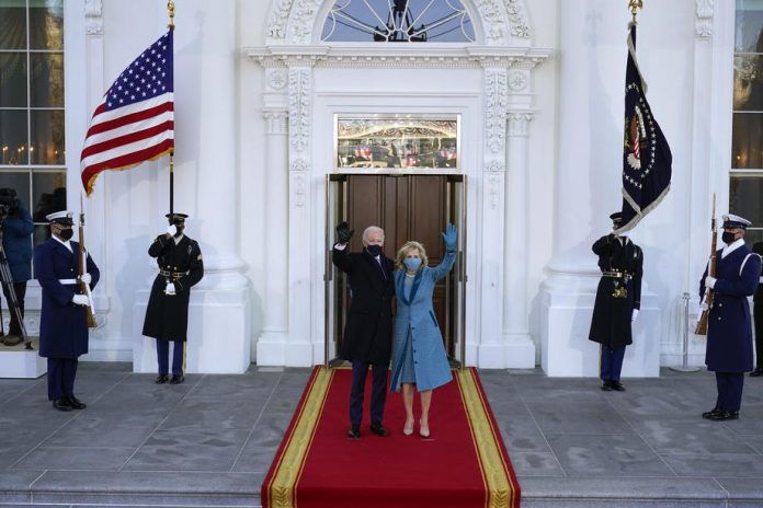 Joe Biden arrives to the White House