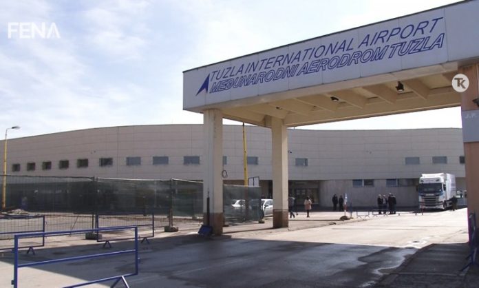 110321aerodrom_tuzla_markica
