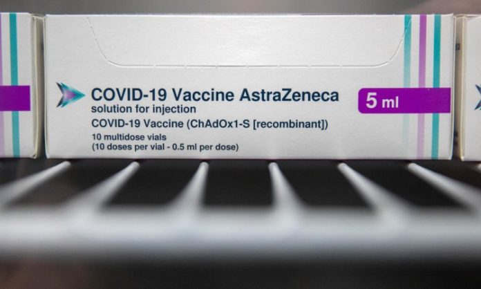 AstraZeneca_vakcina_kasnjenje_Twitter