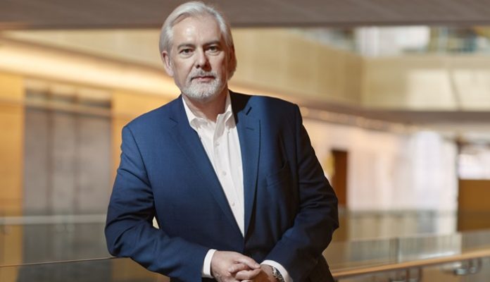 Jacek Olczak1