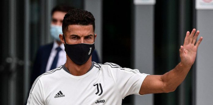 62145778-cristiano-ronaldo