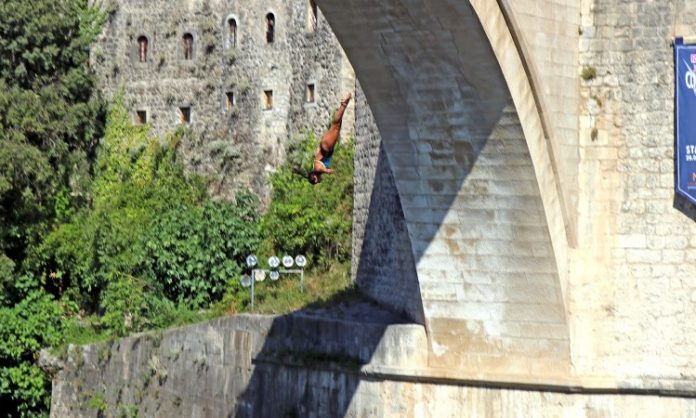 MOSTAR_CLIFF_DIVING (15)