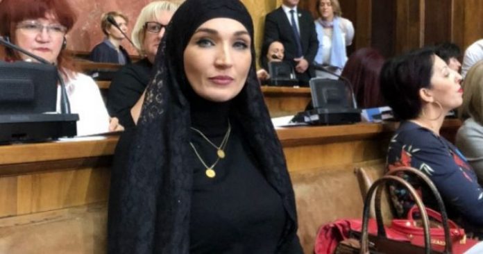 Elma_Elfic_Zukorlic_septembar2021_Arhiv-740x389