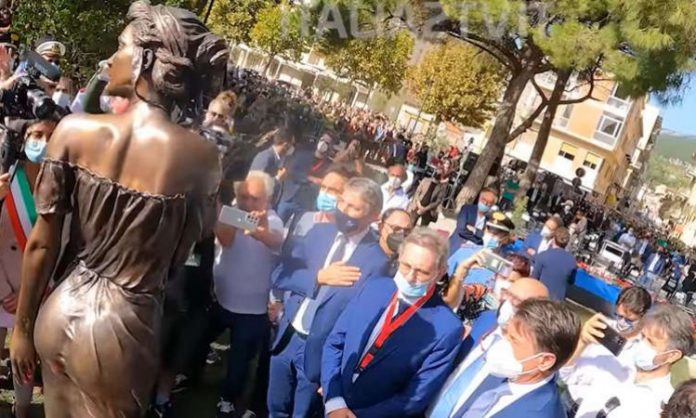 italija_statua_seksizam
