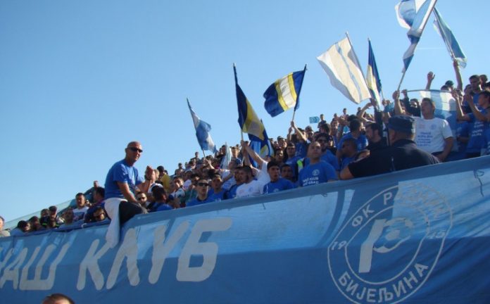navijaci_radnik