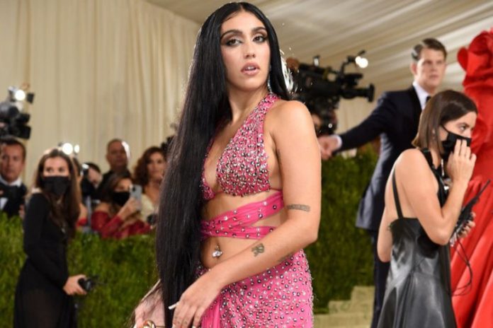 20211015173803_686384