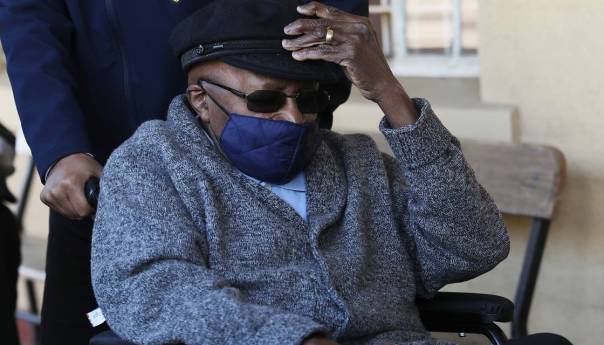 preminuo-juznoafricki-nadbiskup-i-nobelovac-desmond-tutu-unnamed-1-_61c81de8b9807