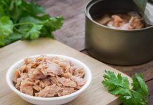 Naučnici objasnili šta unosite u organizam jedući tunjevinu iz konzerve