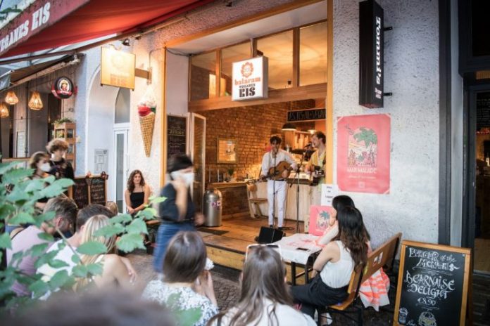 1653629916-1629723071-000_9FR7TF-750x500