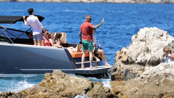 84b19e875bf381c2259a