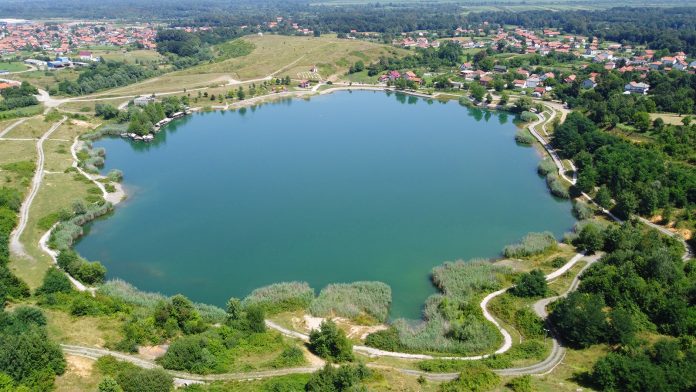 Jezero-dron-IT-TECH