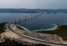 Ispucali stubovi Pelješkog mosta