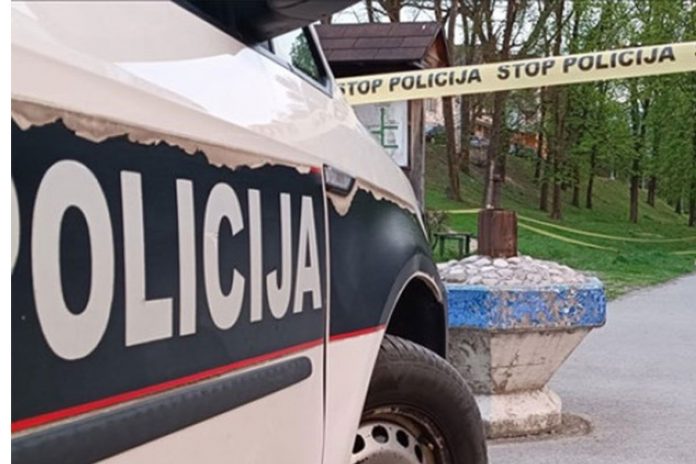 policija