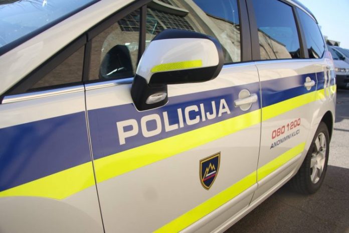 1661937299-policija-slovenije-750x500