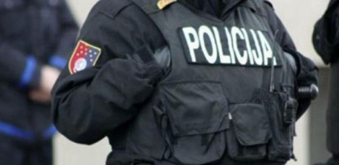 6b3ff661-850d-4226-b499-e8f9e6c82190policija_ks