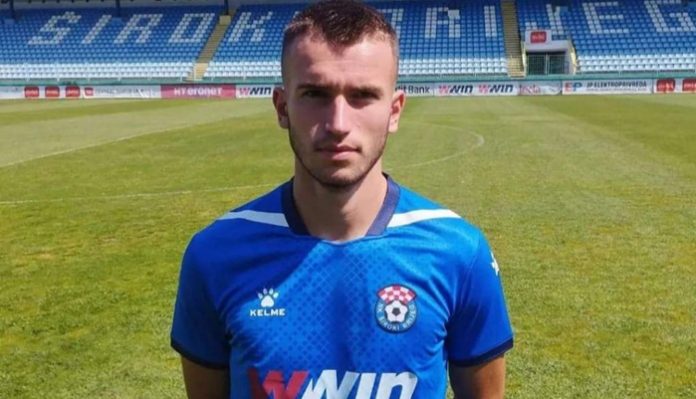 l_ea32e564312a18a2afeff11c78669139