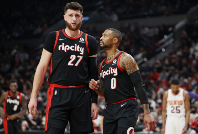 Phoenix Suns v Portland Trail Blazers
