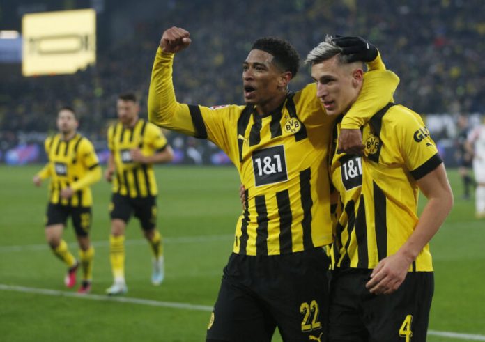 Bundesliga - Borussia Dortmund v FC Augsburg