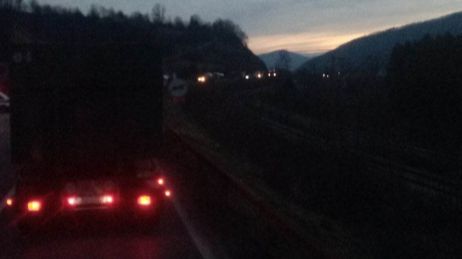 92104038-b06d-4014-bde7-74303c99bafb