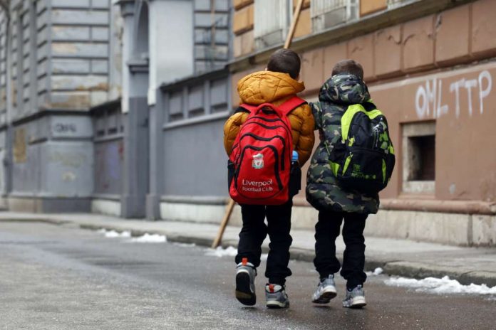 skola djeca