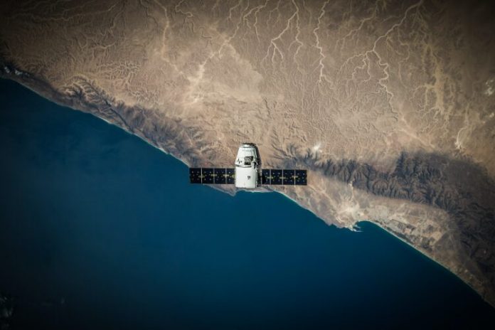 1681895404-spacex-VBNb52J8Trk-unsplash-750x500