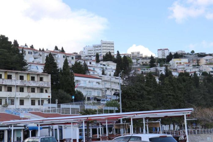 neum