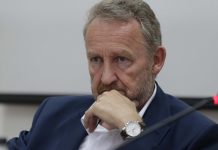 Bakir Izetbegović završio na KCUS-u, poznat i razlog
