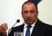 Crnadak dao ostavku u NSRS: Neću učestvovati u procesima koji vode RS u propast