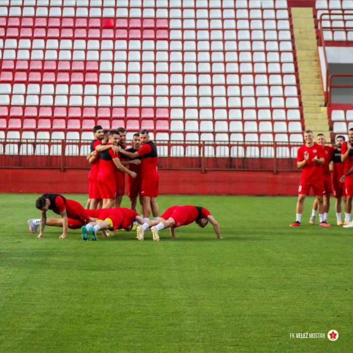 369806307_701711045329500_1141567010567914699_n