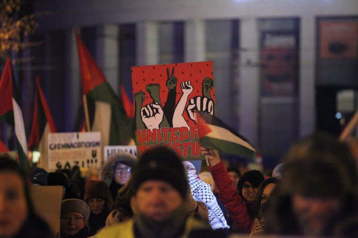 Zagreb: Inicijativa za slobodnu Palestinu održala je skup "Život, sloboda, pravda - marš za Palestinu”