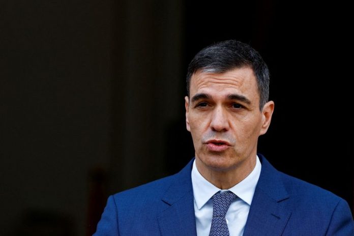 FILE PHOTO: Ireland's Taoiseach Harris meets with Spain's PM Sanchez in Dublin