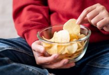 Tri popularne grickalice koje štete zdravlju crijeva, prema nutricionistima