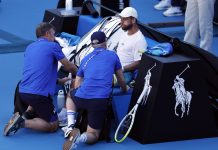 Haos na AO: Teniser izgubio svijest pred nastup, nije znao gdje se nalazi