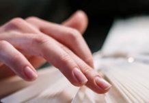 Pogledajte svoje nokte: Tri promjene mogu ukazivati na nedostatke u tijelu