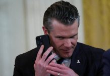 Novi skandal Trumpovog ministra: Ratne planove dijelio i u chatu sa ženom i bratom