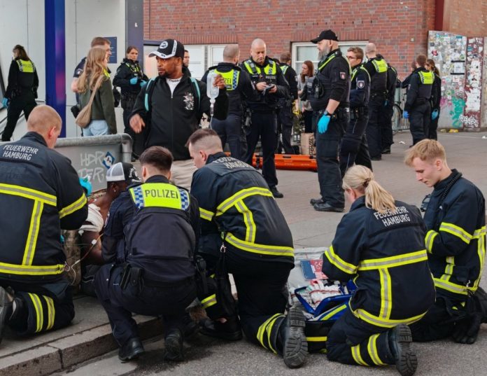 uzas-u-hamburgu-zena-izbola-18-ljudi-nozem-ima-psihickih-problema-hamburg-napad-nozem_68316d5553d5c