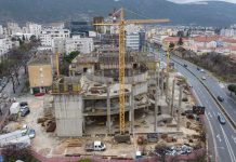 U MOSTARU KAO NA DIVLJEM ZAPADU: Nelegalna gradnja HNK ulazi u treću fazu, potpisani novi ugovori