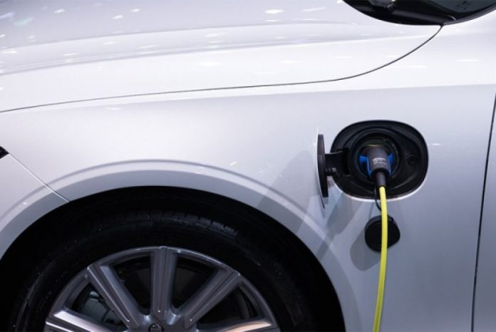 elektricni auto