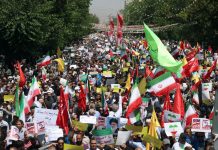 Trump pozvao na evakuaciju, hiljade ljudi izašlo na lice Teherana i podržalo vlast: “Ovo je dan otpora”