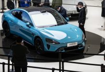 Xiaomi izbacio novi luksuzni električni automobil jeftiniji od Teslinog