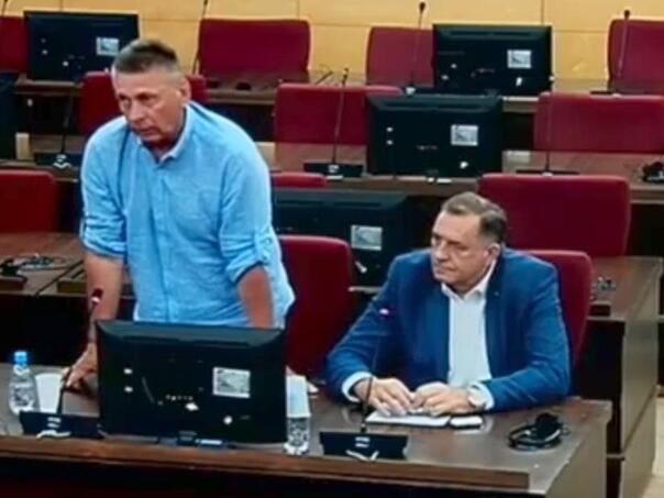 Dodik
