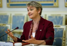 Britanska ministrica poručila Putinu: Riskirate direktan oružani sukob između NATO-a i Rusije