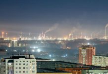 Ukrajina napala Rusiju s 361 dronom: Požar u rafineriji nafte u Kirishiju