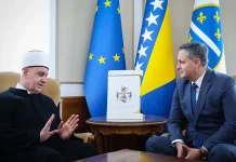 Bećirović zatražio vanrednu sjednicu Predsjedništva BiH zbog ugovora sa Islamskom zajednicom
