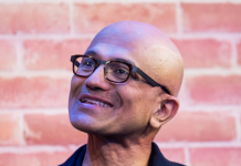 Dok je 15.000 njegovih radnika dobilo otkaz direktor nagrađen rekordnom platom