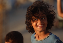 Djeca u Gazi slave dogovor o miru: “Vraćamo se kućama”