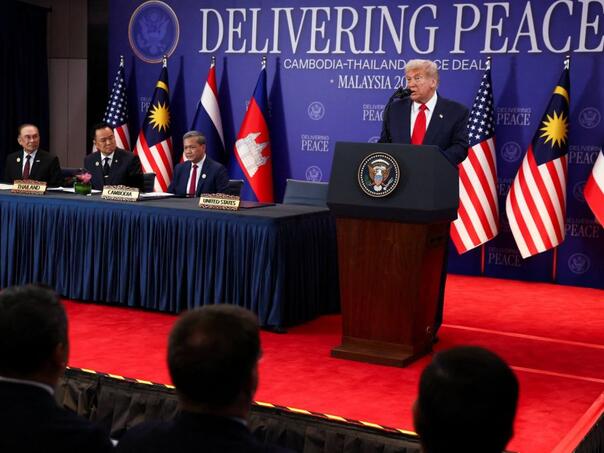 trump-stigao-u-aziju-tajland-i-kambodza-potpisali-primirje-pred-njim-dt_68fdbfba19cba